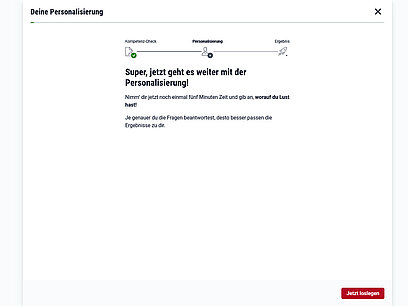 Screenshot des Starts der Personalisierung bei Check-U. Nach den Kompetenz-Checks beantwortet Ihr Kind Fragen zu Talenten und persönlichen Interessen.