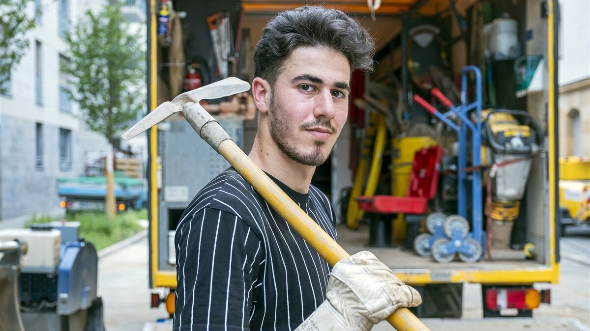 Porträtbild von Jaafar
